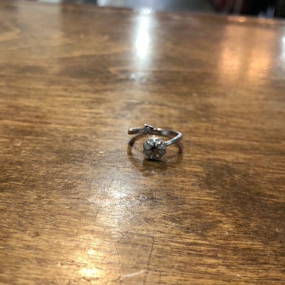 Knuckle ring - Picture 3 of 4